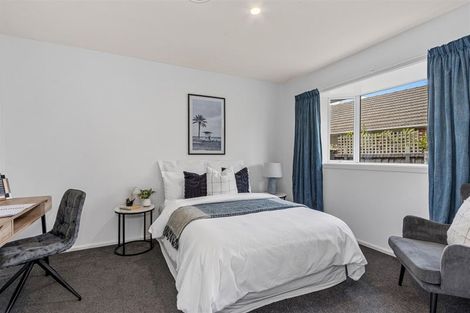 Photo of property in 16 Gregan Crescent, Burnside, Christchurch, 8053