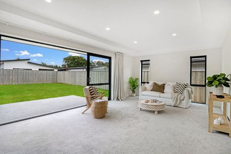 Photo of property in 26 Quinn Crescent, Woodend, 7610