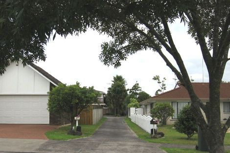 Photo of property in 8 Monet Grove, West Harbour, Auckland, 0618