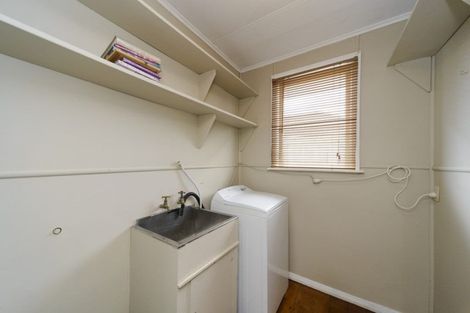 Photo of property in 8 London Terrace, Awapuni, Palmerston North, 4412