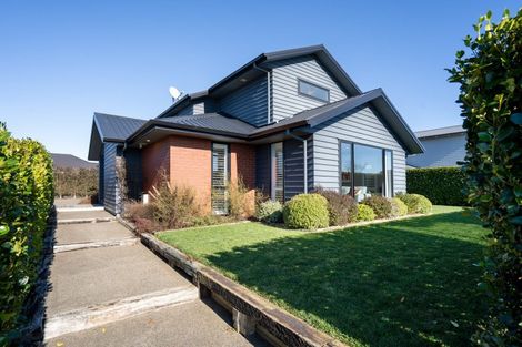 Photo of property in 33 Rose Leigh Drive, Cambridge, 3434