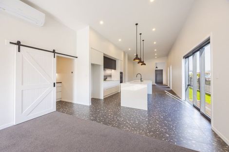 Photo of property in 8 Holyrood Terrace, Waipukurau, 4200