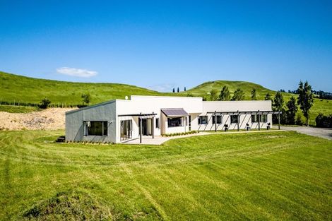 Photo of property in 239 Maharakeke Road, Waipukurau, 4281