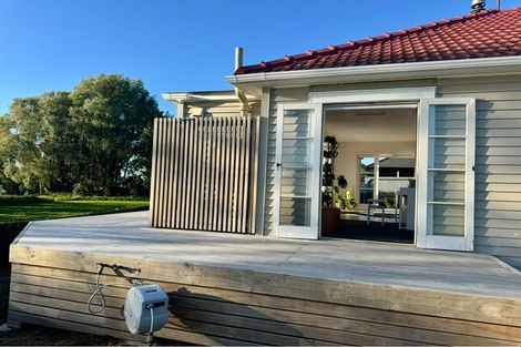 Photo of property in 144 Great South Road, Huntly, 3700