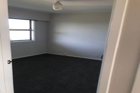 Photo of property in 58 Moana Avenue, One Tree Hill, Auckland, 1061