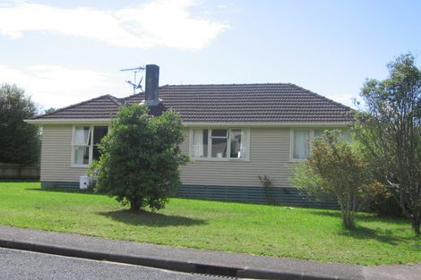 Photo of property in 55 Greenslade Crescent, Northcote, Auckland, 0627