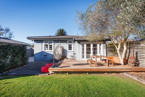 Photo of property in 50 Guy Avenue, Takaro, Palmerston North, 4410