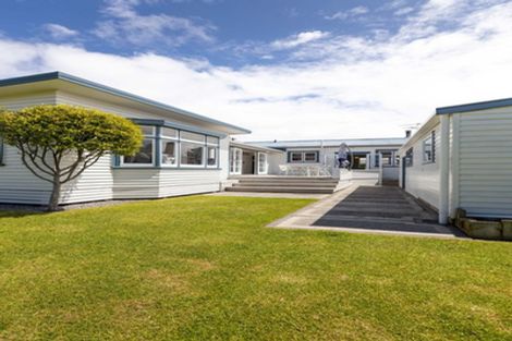 Photo of property in 19 Tokomaru Street, Welbourn, New Plymouth, 4312