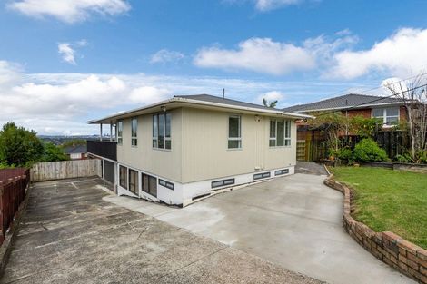 Photo of property in 245 Sunset Road, Sunnynook, Auckland, 0632