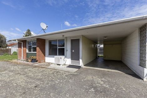 Photo of property in 4/10 Kowhai Avenue, Takaro, Palmerston North, 4410