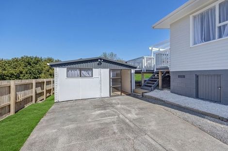 Photo of property in 29 Leaver Place, Weymouth, Auckland, 2103
