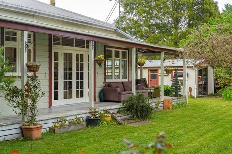 Photo of property in 24 Lincoln Road, Carterton, 5713