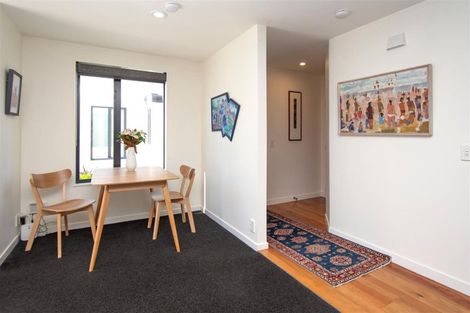 Photo of property in 2 Oakford Close, Riccarton, Christchurch, 8011