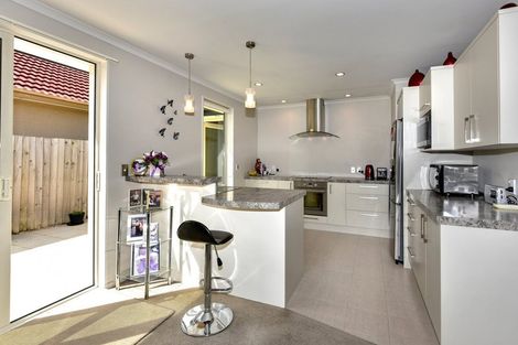 Photo of property in 1/220 Avonhead Road, Avonhead, Christchurch, 8042