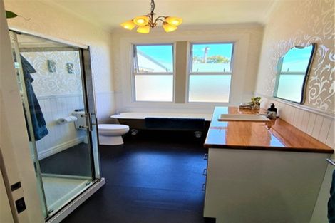 Photo of property in 29 Bright Street, Westport, 7825