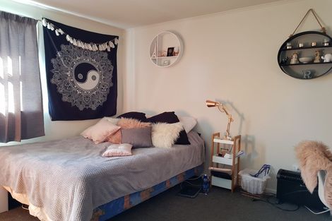 Photo of property in 18 Normandy Place, Henderson, Auckland, 0610