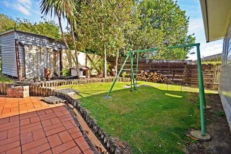 Photo of property in 9 Triangle Road, Massey, Auckland, 0614