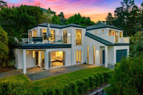 Photo of property in 11 Landvale Court, Browns Bay, Auckland, 0630