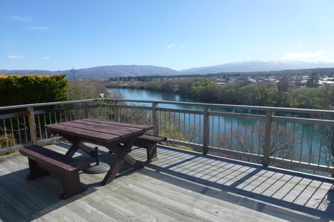 Photo of property in 45 Earnscleugh Road, Bridge Hill, Alexandra, 9320