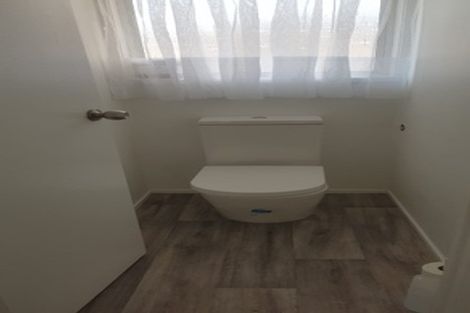 Photo of property in 5 Tangelo Place, Bucklands Beach, Auckland, 2012