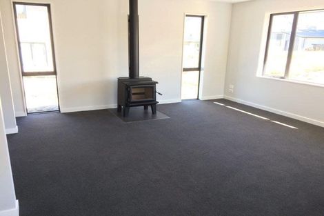Photo of property in 15 Kirimoko Crescent, Wanaka, 9305