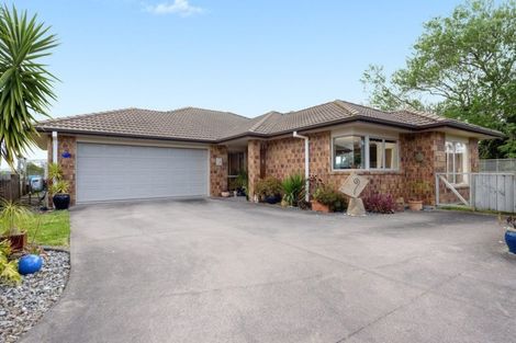 Photo of property in 74b Simpson Road, Papamoa Beach, Papamoa, 3118