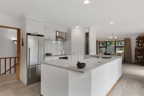 Photo of property in 33 Waikite Road, Welcome Bay, Tauranga, 3112