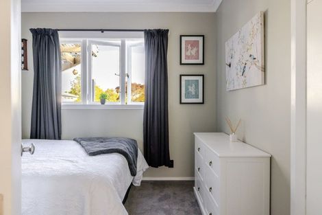 Photo of property in 32 Rewa Street, Takaro, Palmerston North, 4412