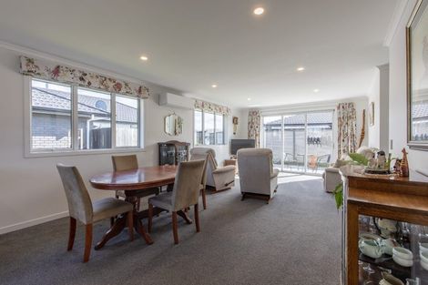 Photo of property in Henry Russell Estate, 49/36 Henry Russell Estate, Waipukurau, 4200