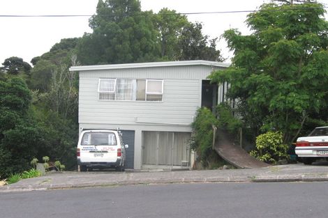 Photo of property in 49 Roberts Road, Glenfield, Auckland, 0629