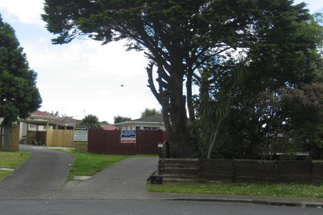 Photo of property in 2/12 Naomi Place, Manurewa, Auckland, 2102