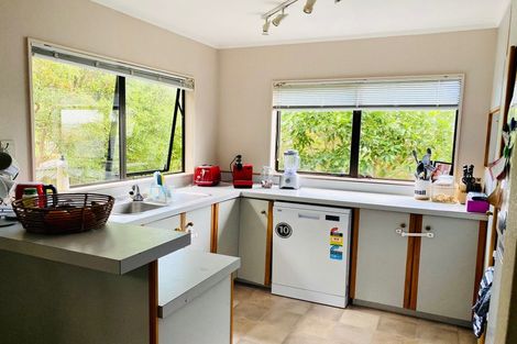 Photo of property in 2/7 Lynngate Place, Hillcrest, Auckland, 0627