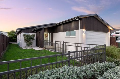 Photo of property in 23 Raiha Street, Papamoa Beach, Papamoa, 3118