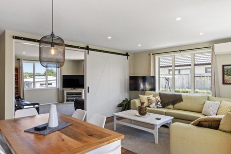 Photo of property in 27 Puhirake Crescent, Pyes Pa, Tauranga, 3112