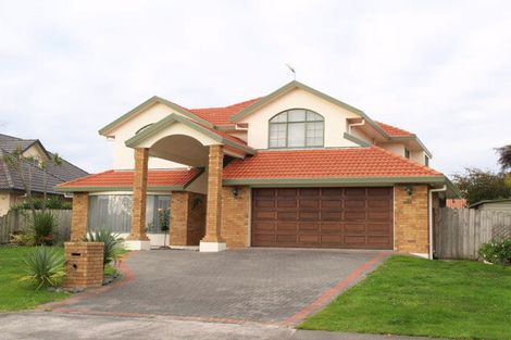 Photo of property in 9 Aspatria Place, Northpark, Auckland, 2013