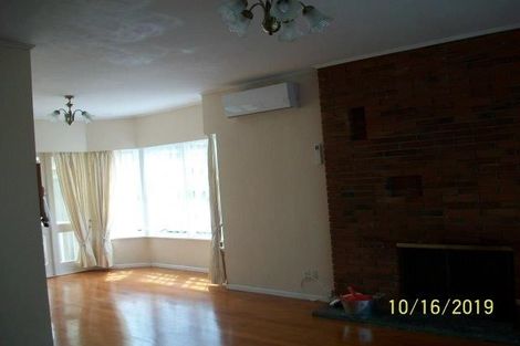 Photo of property in 228 Forrest Hill Road, Forrest Hill, Auckland, 0620