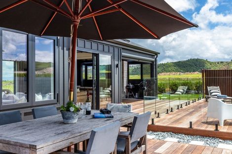 Photo of property in 16 Durmast Place, Kinloch, Taupo, 3377