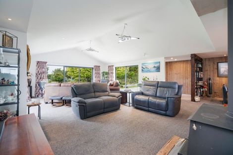 Photo of property in 224 Mill Road South, Seaward Bush, Invercargill, 9871