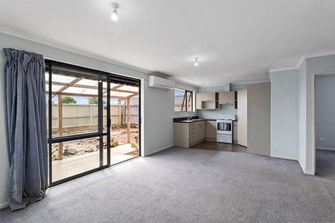 Photo of property in 275b Breezes Road, Aranui, Christchurch, 8061