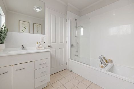 Photo of property in 9 Rene Way, Huntington, Hamilton, 3210