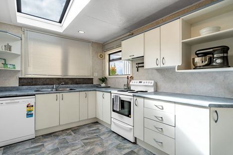 Photo of property in 74 Helmsdale Street, Waverley, Invercargill, 9810