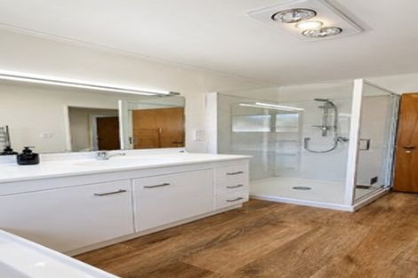 Photo of property in 4/476 Devon Street East, Strandon, New Plymouth, 4312