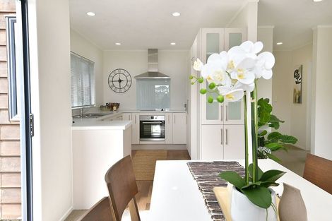 Photo of property in 23 Mollyhawk Rise, Arkles Bay, Whangaparaoa, 0932
