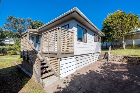 Photo of property in 167 Weggery Drive, Waikanae Beach, Waikanae, 5036