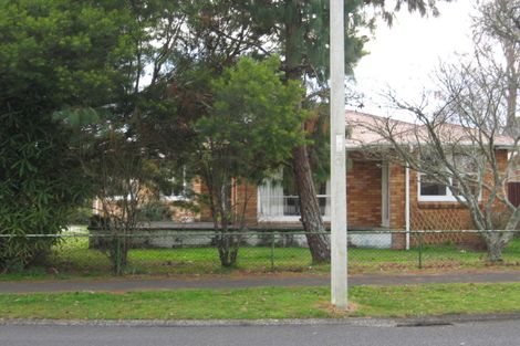 Photo of property in 67 Carrington Avenue, Silverdale, Hamilton, 3216
