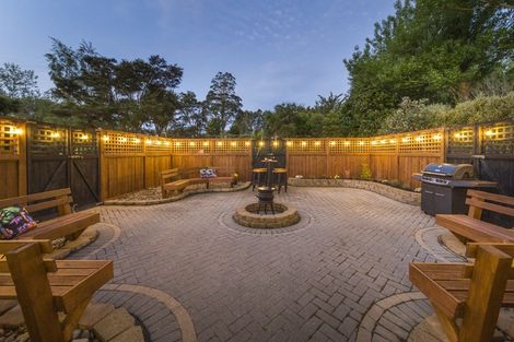 Photo of property in 294 Polson Hill Drive, Aokautere, Palmerston North, 4471