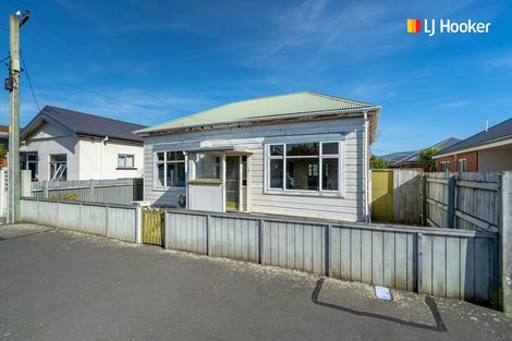 Photo of property in 2 Council Street, Saint Kilda, Dunedin, 9012