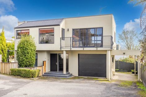 Photo of property in 38b Forest Lake Road, Forest Lake, Hamilton, 3200