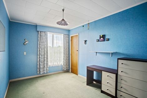 Photo of property in 13 Julian Place, Westown, New Plymouth, 4310