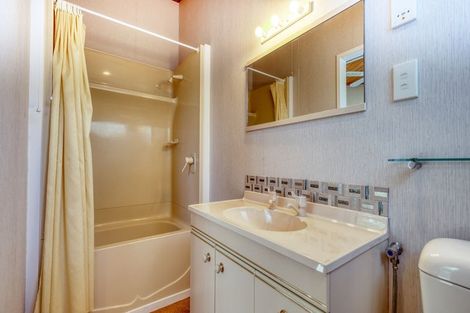 Photo of property in 71 Cable Bay Block Road, Cable Bay, 0420